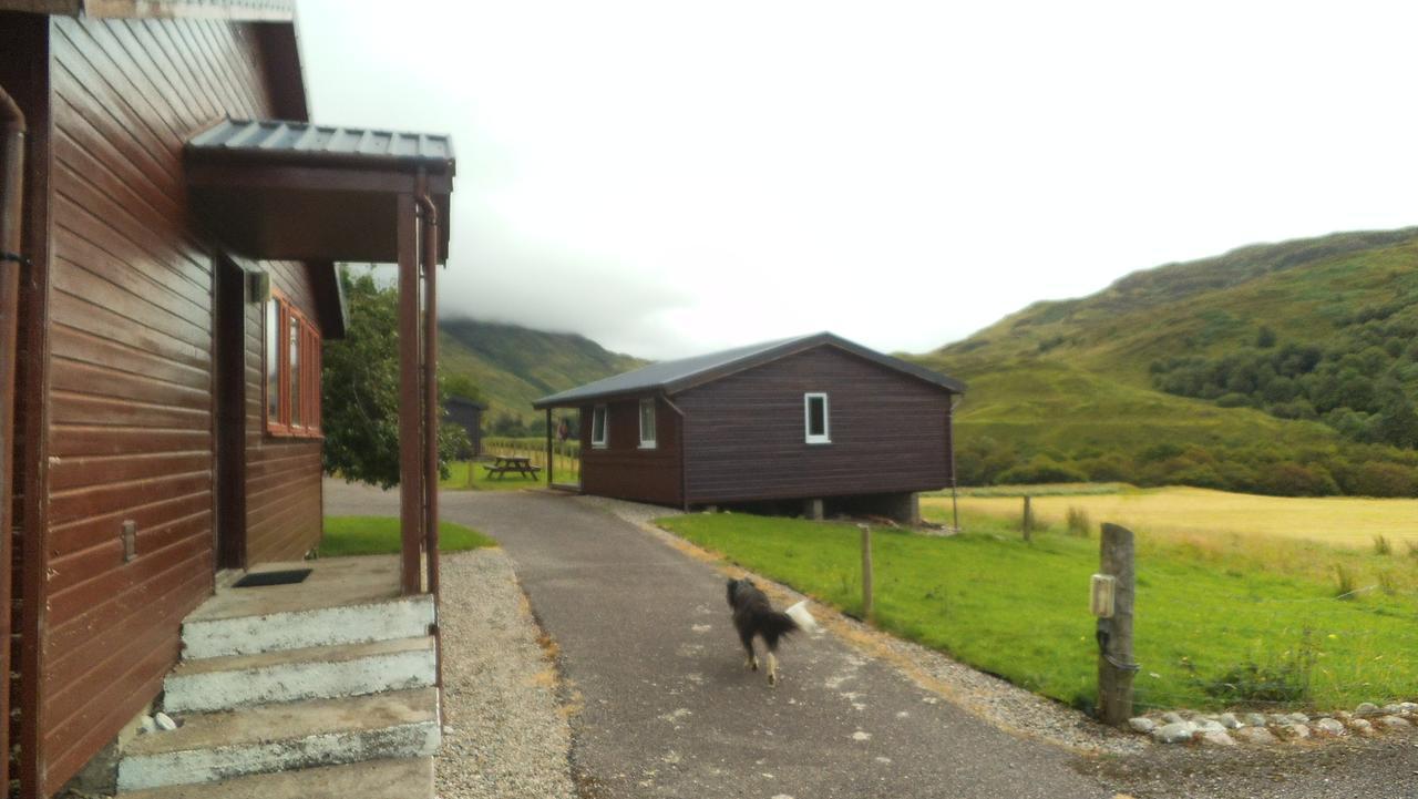 Lamont Chalet Self Catering Holiday Homes Creagmhor Glenelg Iv408La Dış mekan fotoğraf