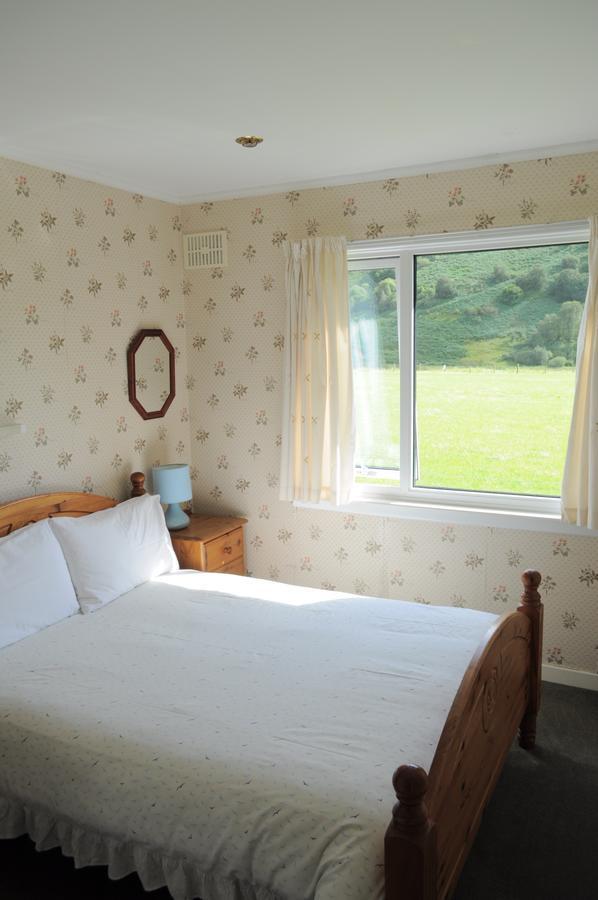 Lamont Chalet Self Catering Holiday Homes Creagmhor Glenelg Iv408La Dış mekan fotoğraf